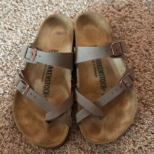 Womens Birkenstock Mayari Shoe size 35